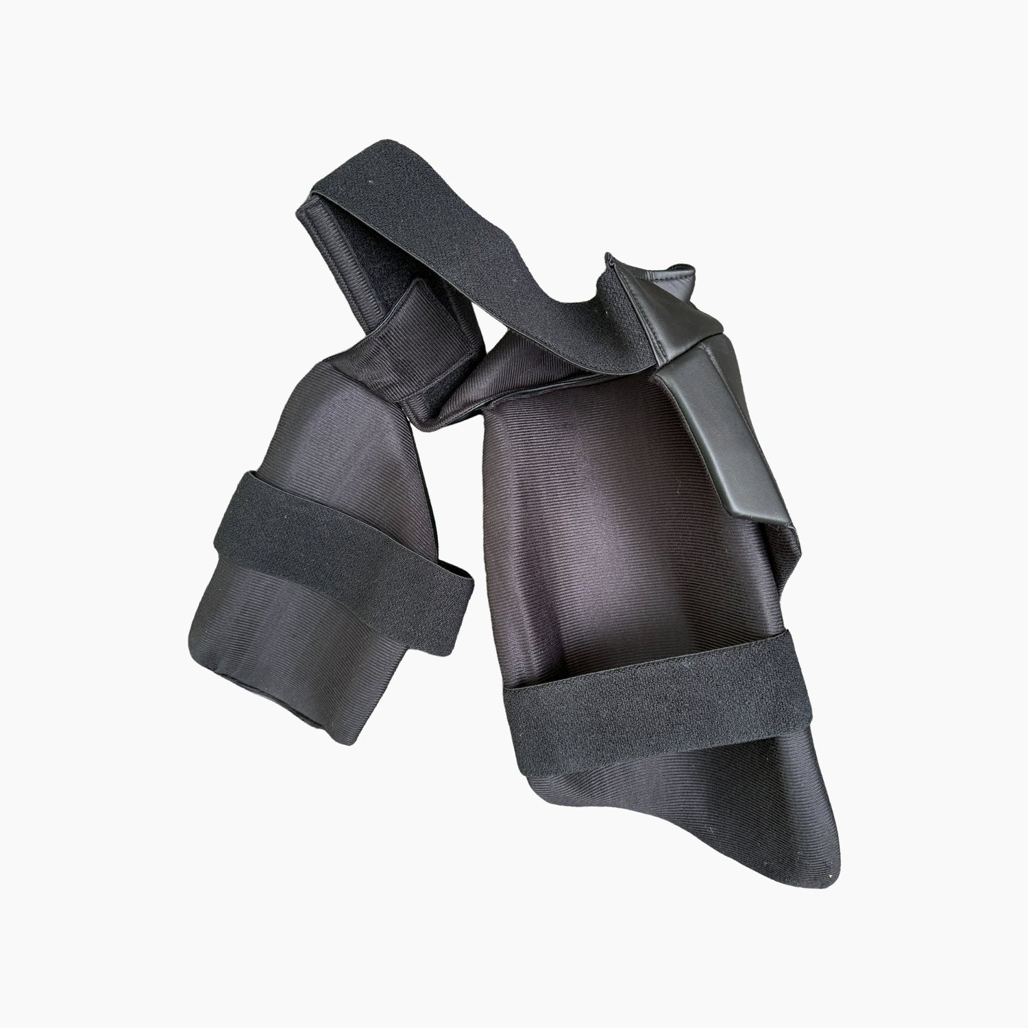 Bolt Defender Thigh Guard