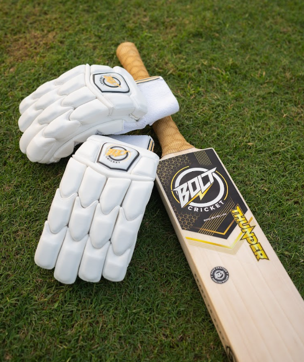 BATTING GLOVES WHITE - TEST PRO